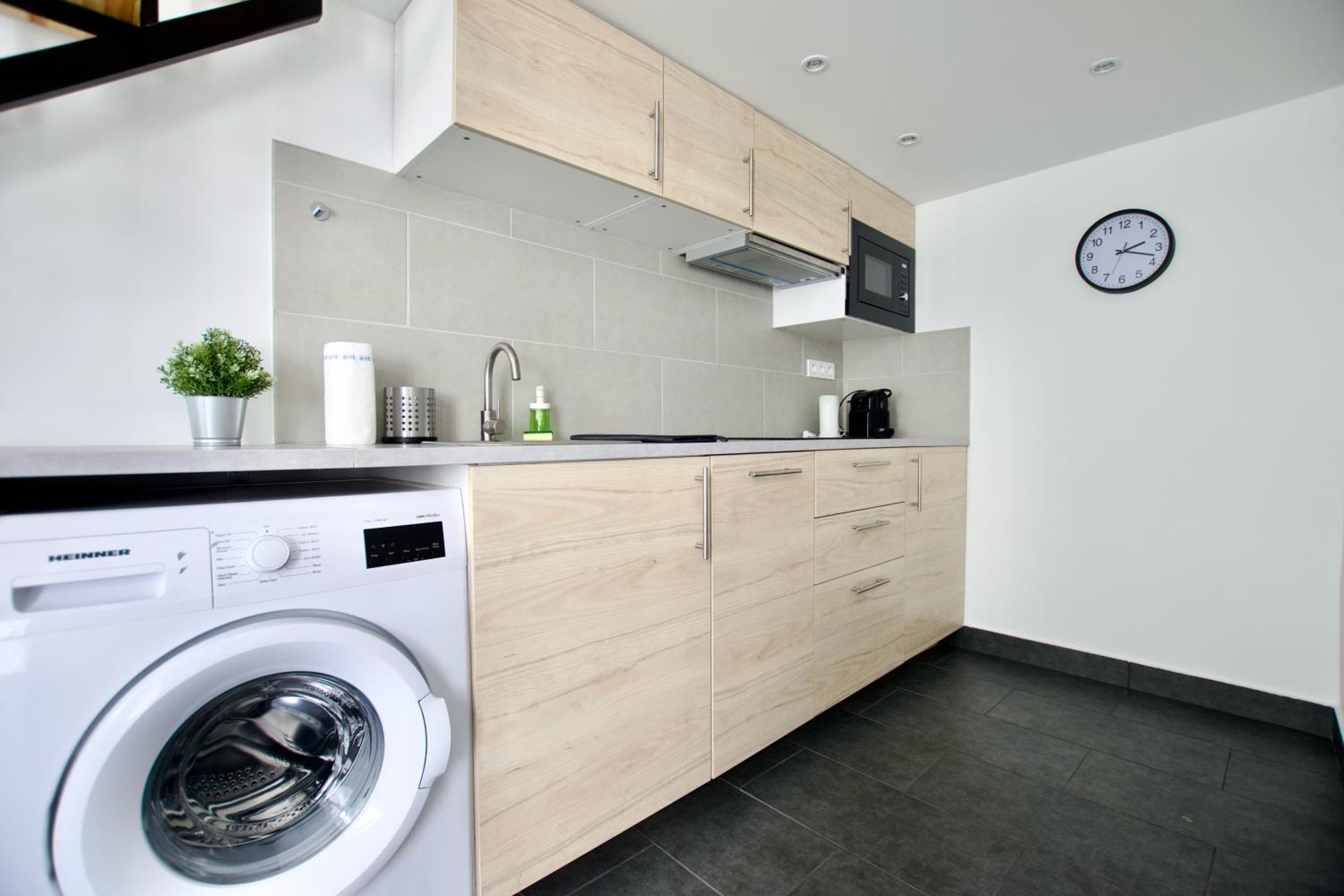Studio Apartments By Hi5- Cozy Studio Βουδαπέστη Εξωτερικό φωτογραφία